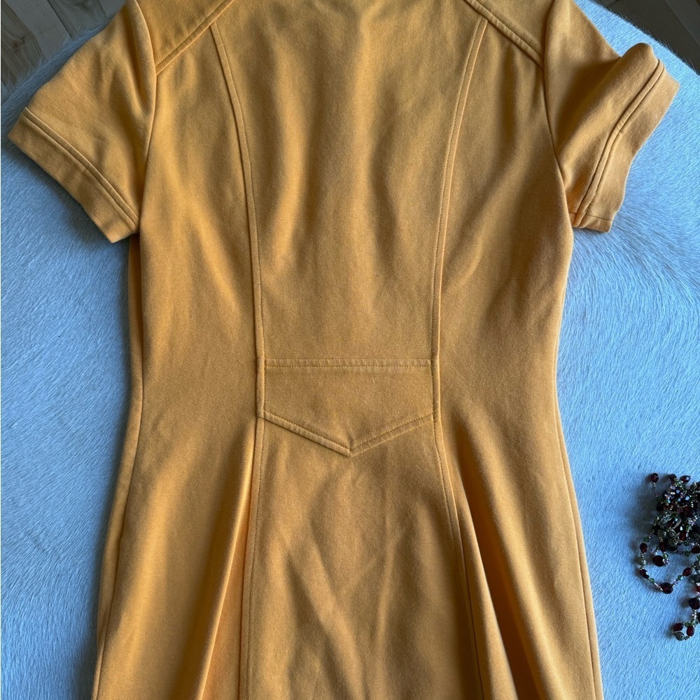 Diane Von Furstenburg dress size 8 trendy mango color - Picture 6 of 10